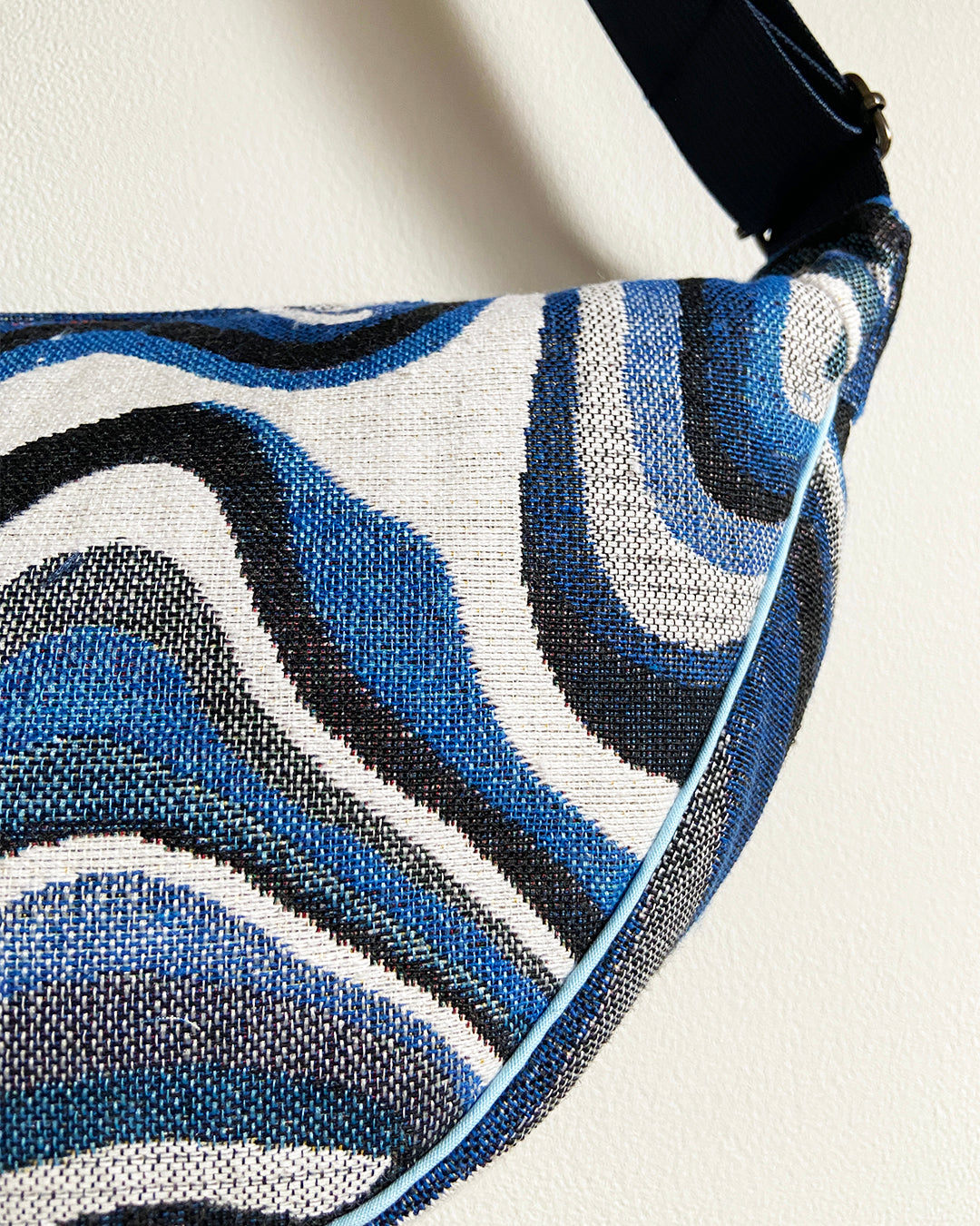 Mini crossbody bag