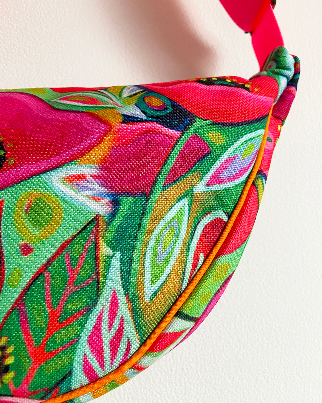 Mini crossbody bag