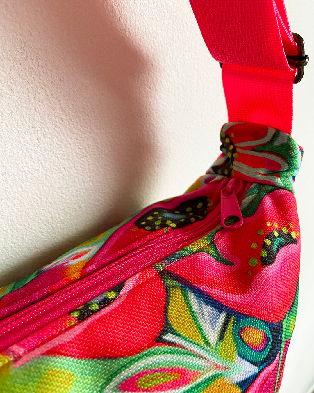 Mini crossbody bag