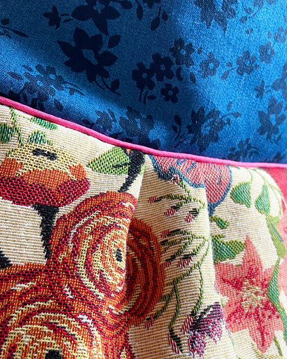 unieke, handgemaakte en stijlvolle crossbody bag van PIEKS creations met bloemenpatroon - stoffen