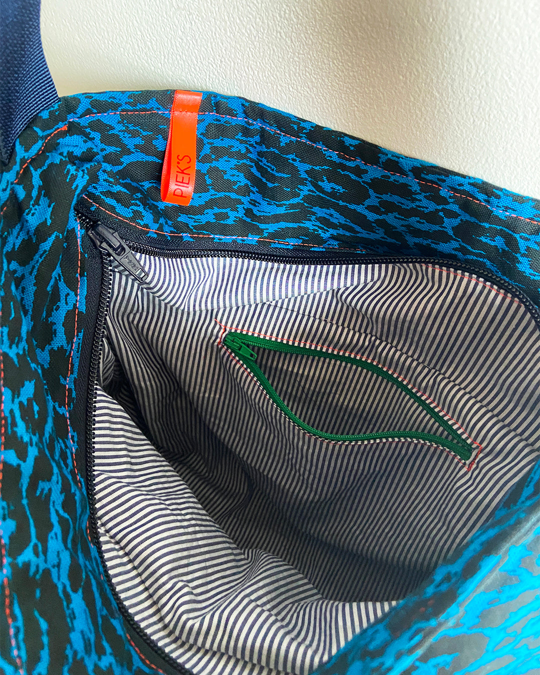 Crossbody bag