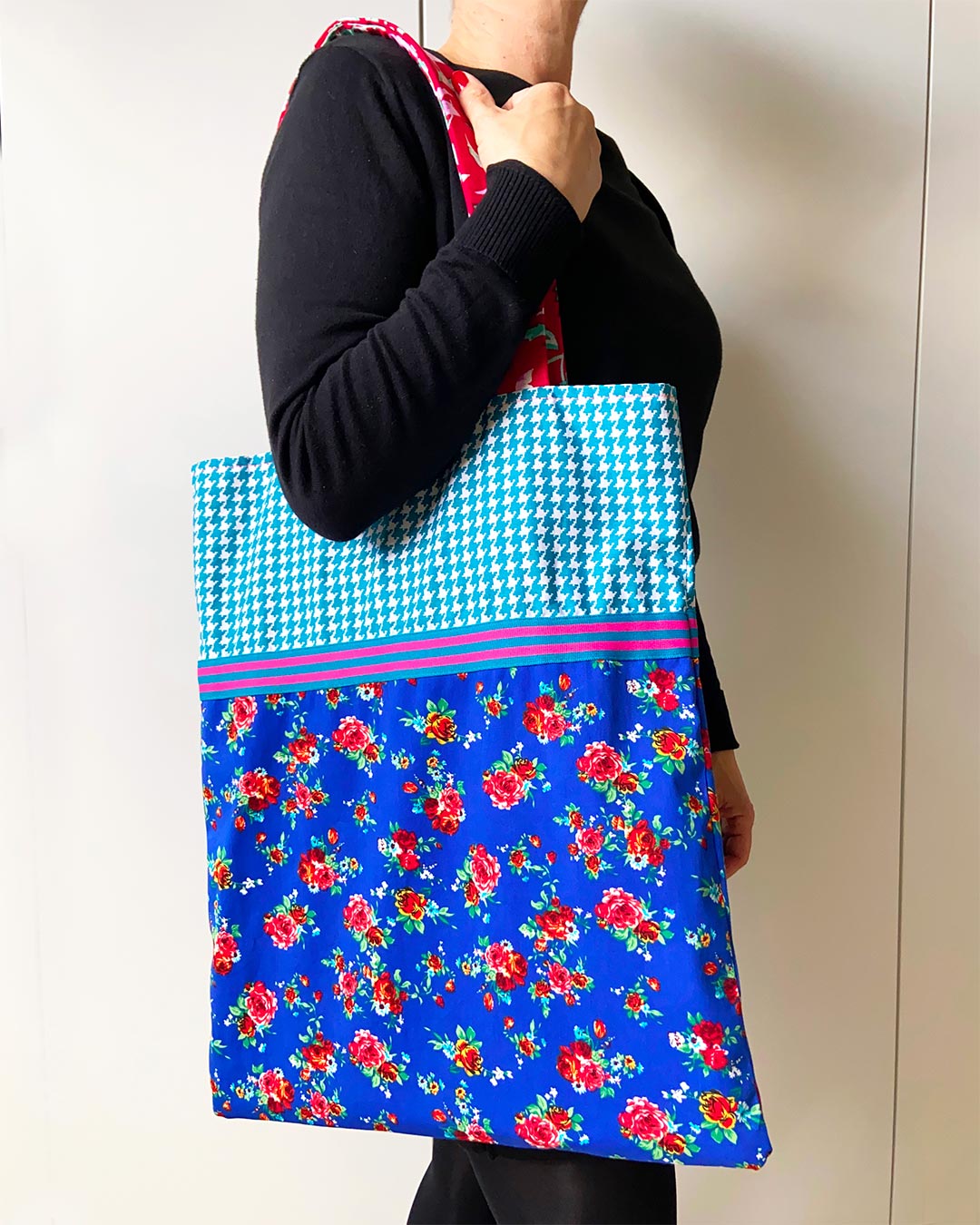 Tote bag