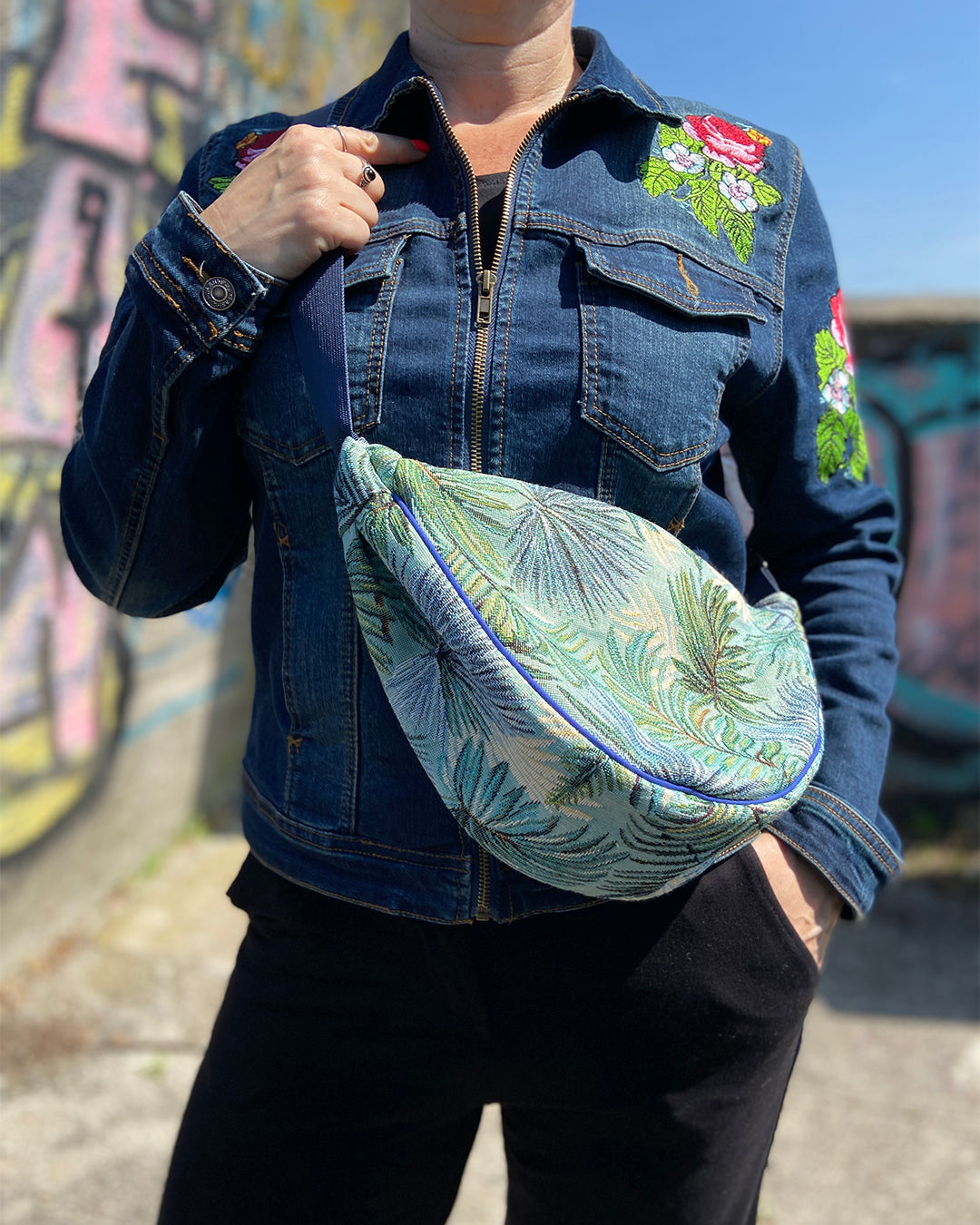 Mini crossbody bag