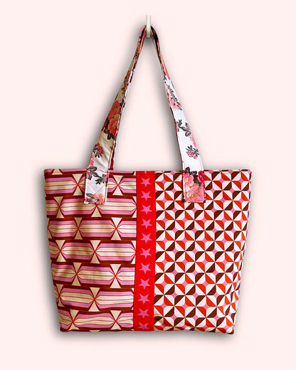 unieke, handgemaakte en kleurrijke shopper van PIEKS creations met grafisch patronen in retro stijl - voorkant